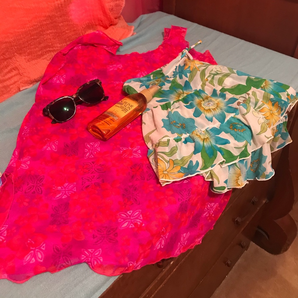 Swimsuit coverup/size medium/large